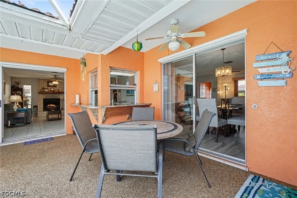 3310 SE 6th Place Cape Coral FL 33904