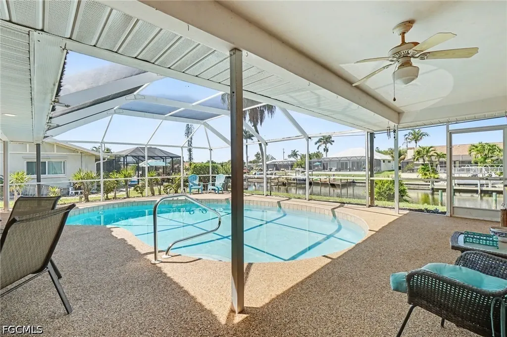 3310 SE 6th Place Cape Coral FL 33904