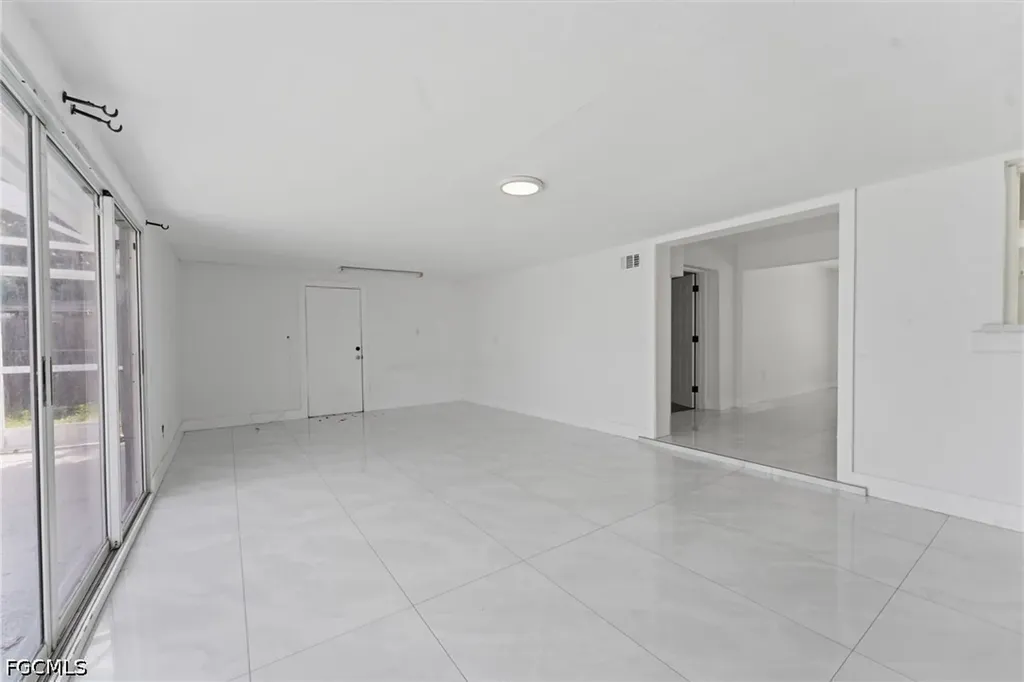 1637 Winkler Avenue Fort Myers FL 33901