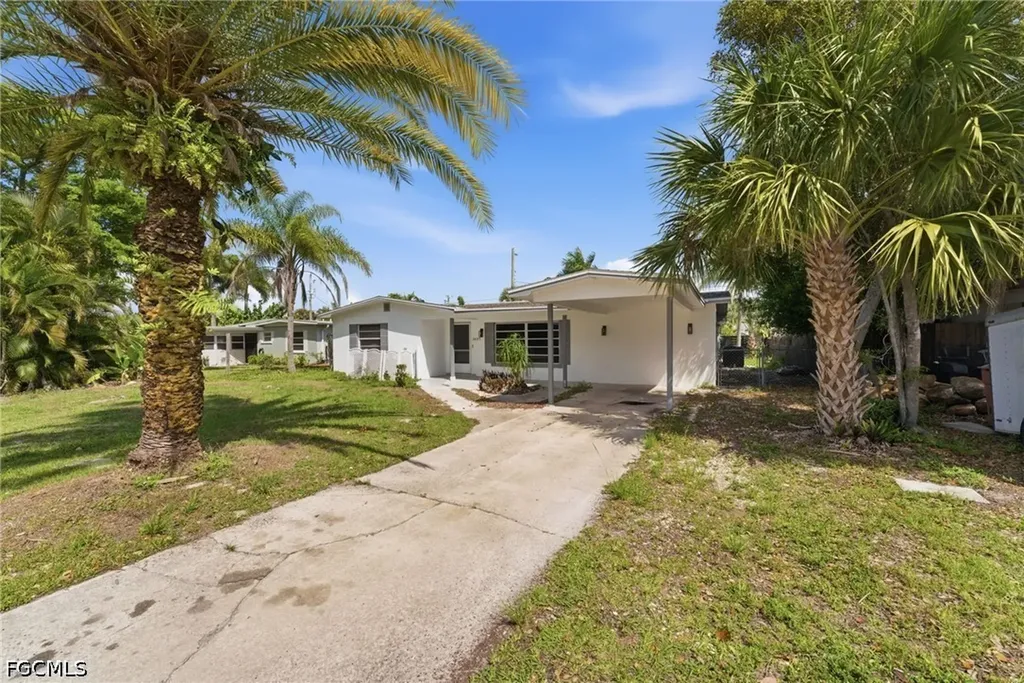 1637 Winkler Avenue Fort Myers FL 33901