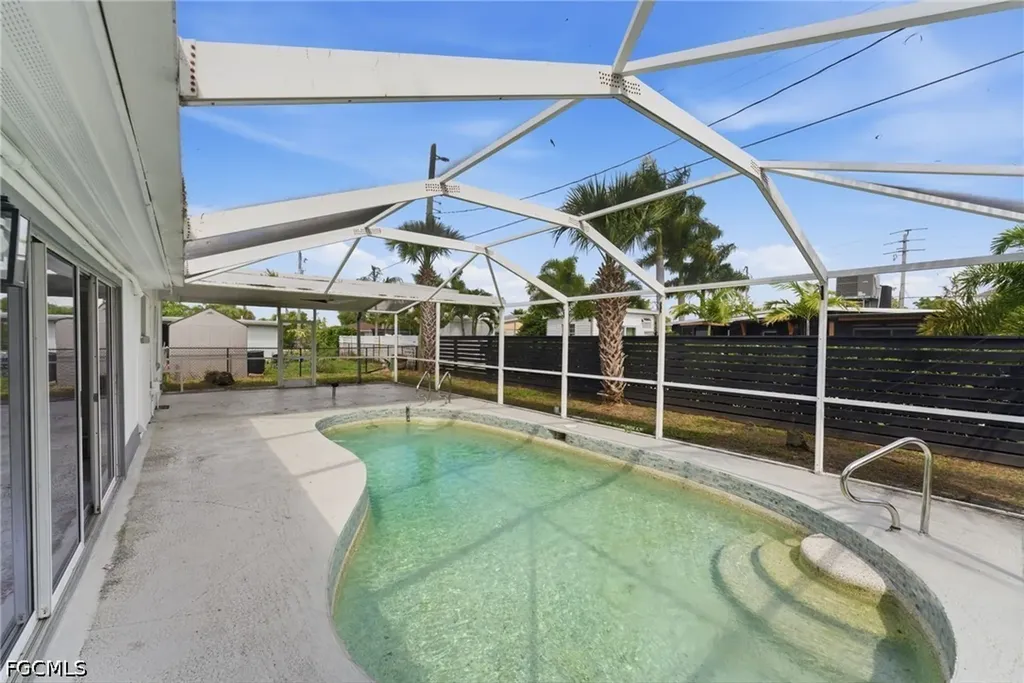 1637 Winkler Avenue Fort Myers FL 33901