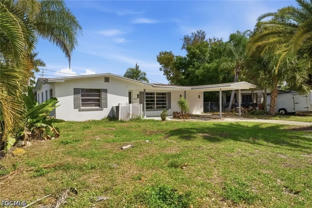 1637 Winkler Avenue Fort Myers FL 33901