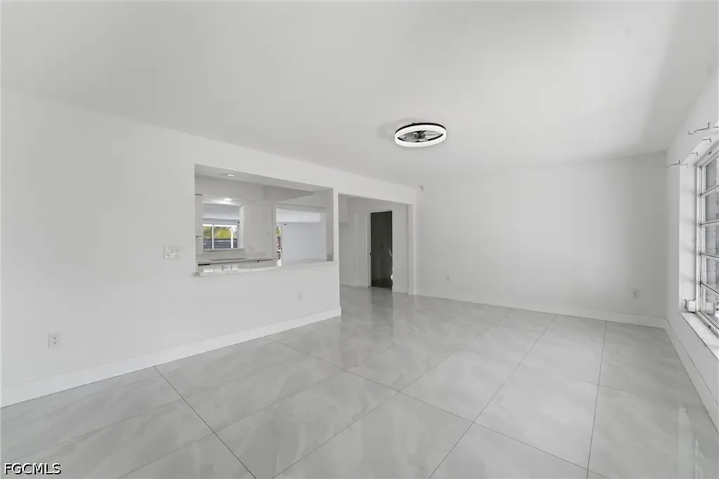1637 Winkler Avenue Fort Myers FL 33901