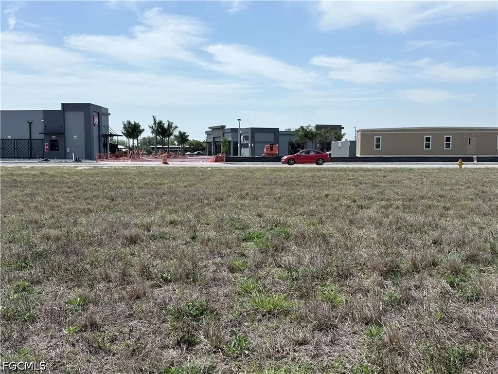 1121 NE 7th Street Cape Coral FL 33909