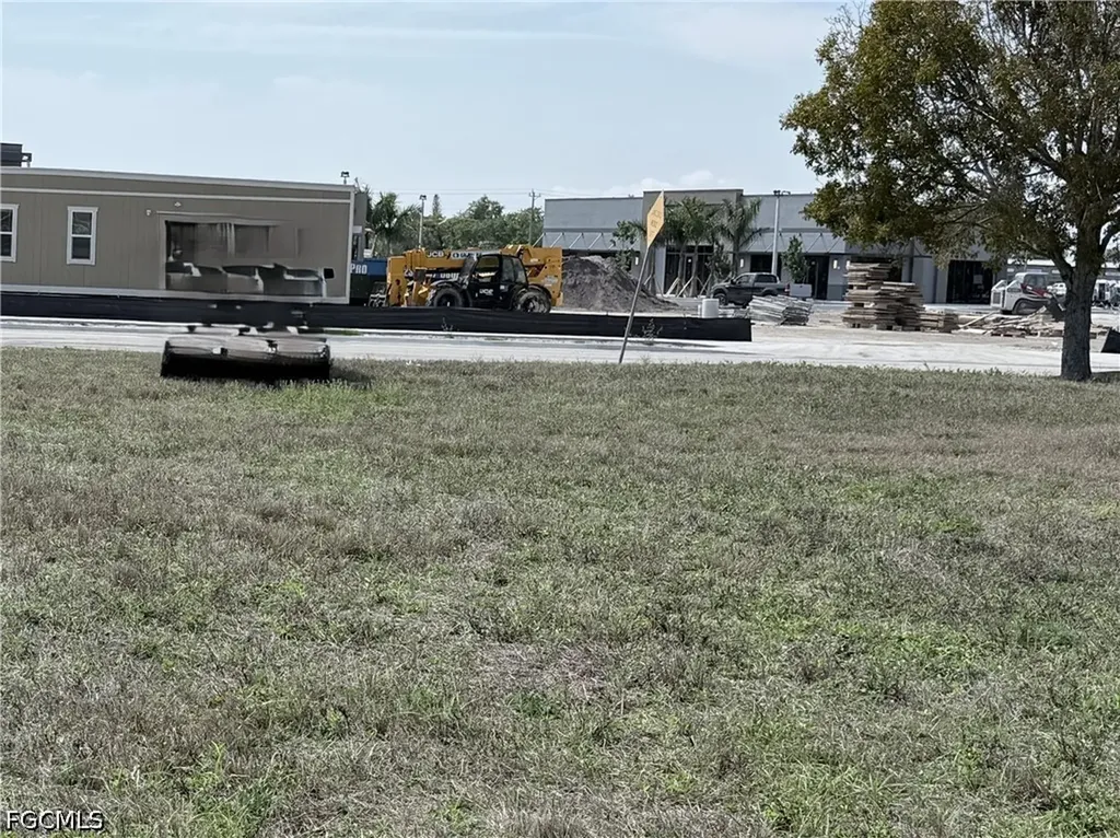 1117 NE 7th Street Cape Coral FL 33909