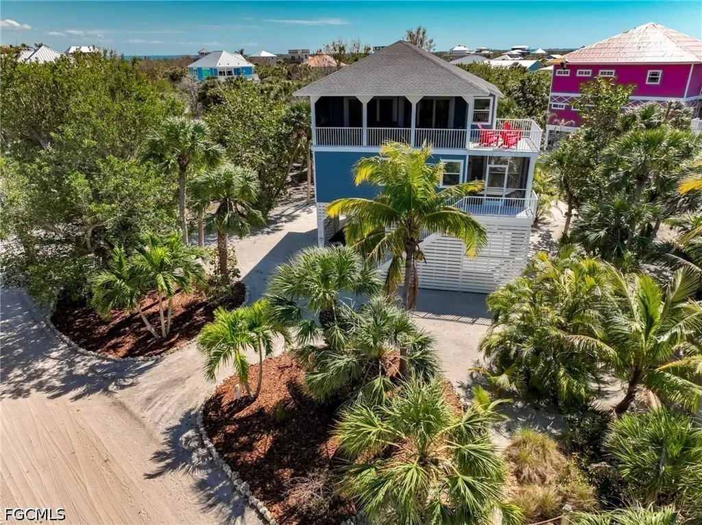 4511 & 4501 Schooner Drive Upper Captiva FL 33924
