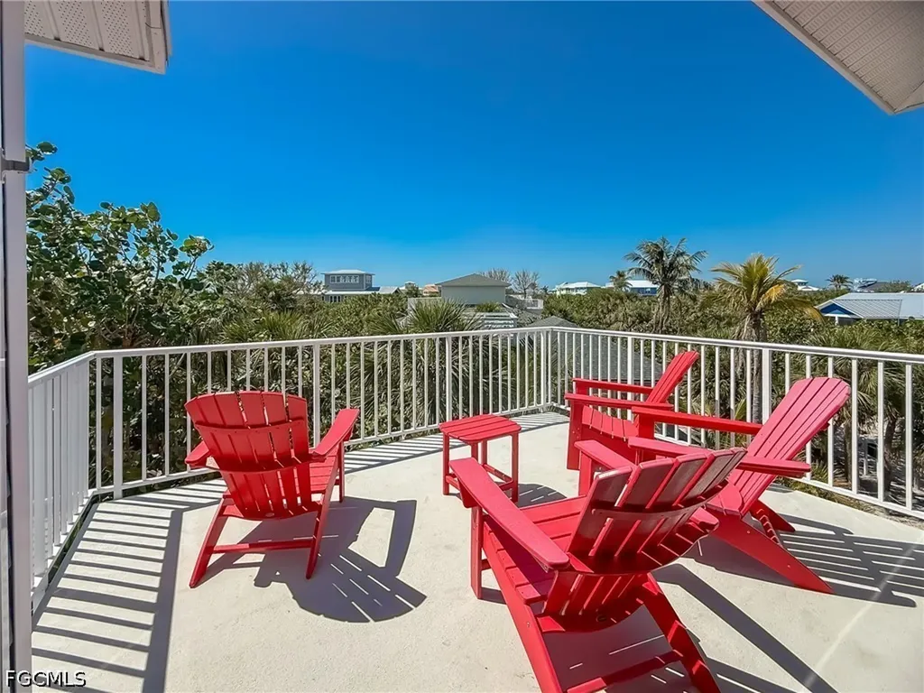4511 & 4501 Schooner Drive Upper Captiva FL 33924