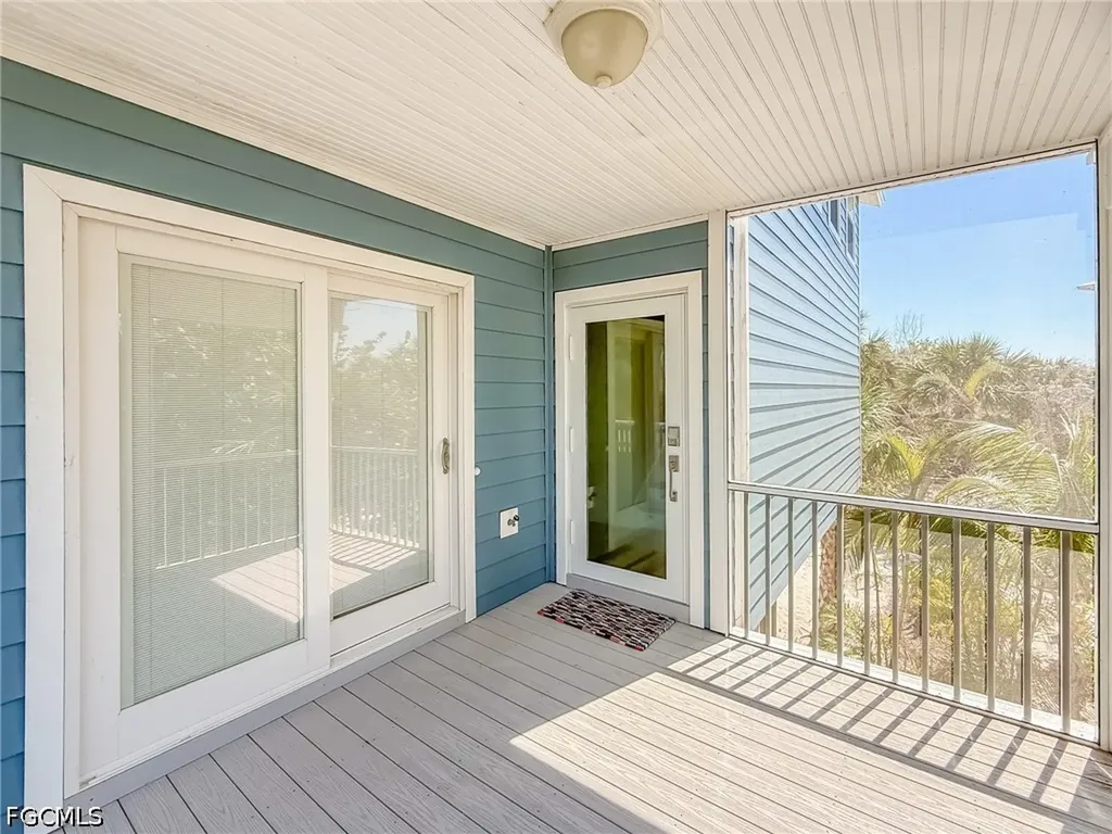 4511 & 4501 Schooner Drive Upper Captiva FL 33924