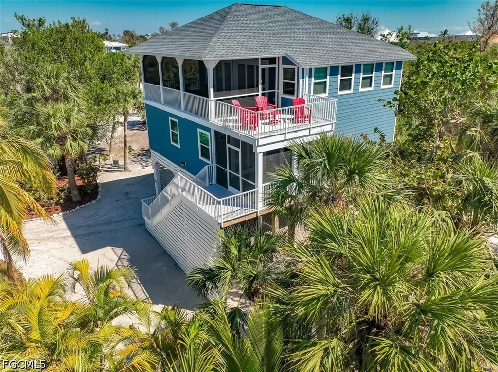 4511 & 4501 Schooner Drive Upper Captiva FL 33924