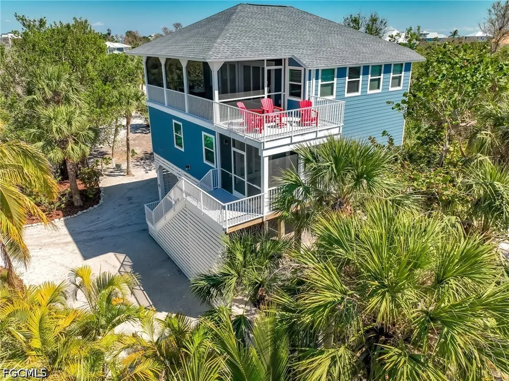 4511 & 4501 Schooner Drive Upper Captiva FL 33924