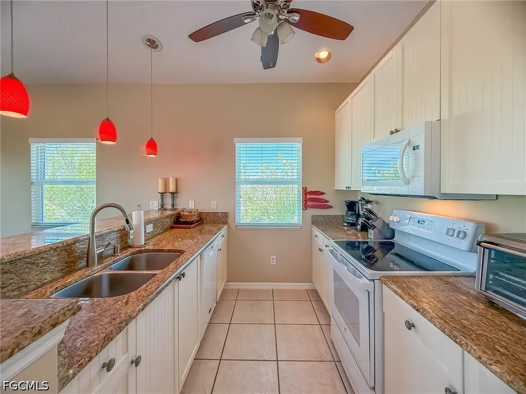 4511 & 4501 Schooner Drive Upper Captiva FL 33924