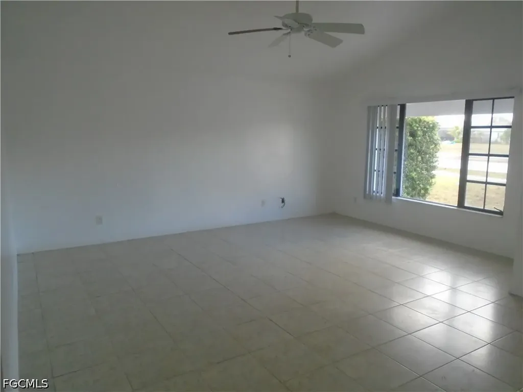1228 SW Trafalgar Parkway Cape Coral FL 33991