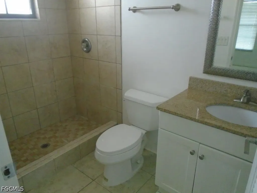 1228 SW Trafalgar Parkway Cape Coral FL 33991