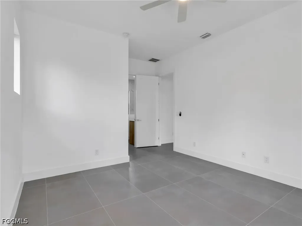 11161 Carnegie Avenue Englewood FL 34224