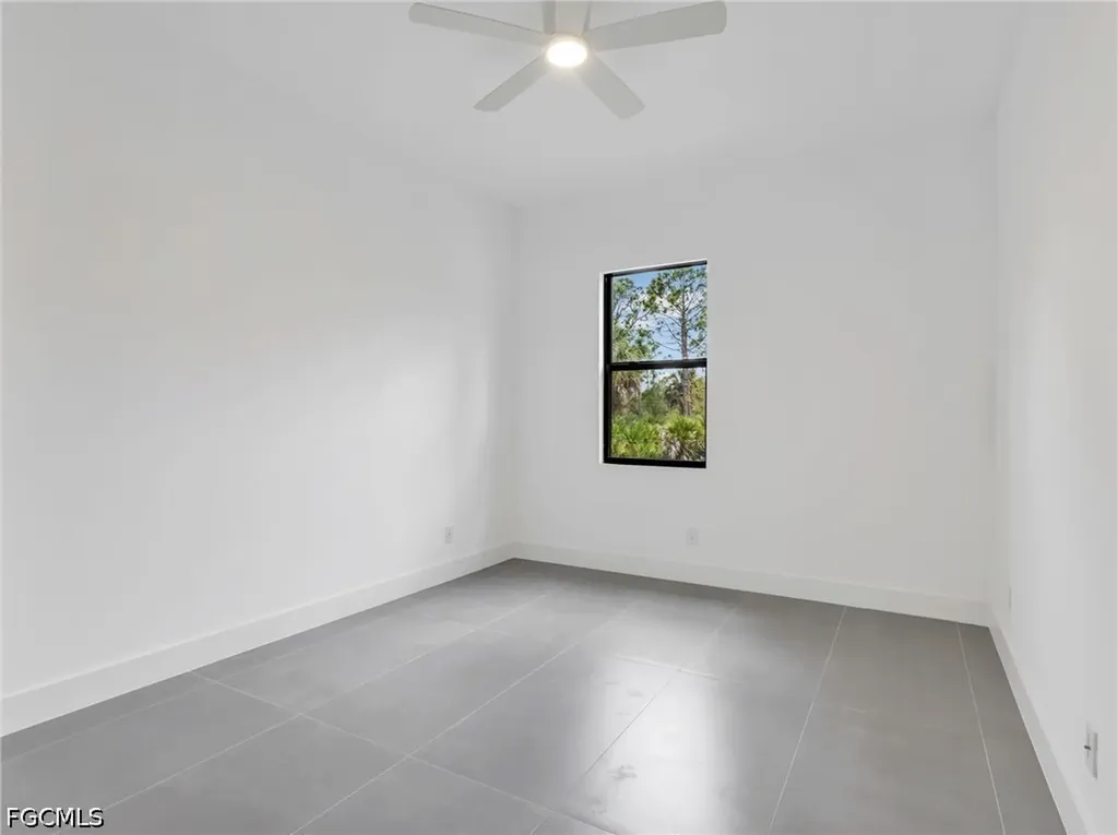 11153 Carnegie Avenue Englewood FL 34224