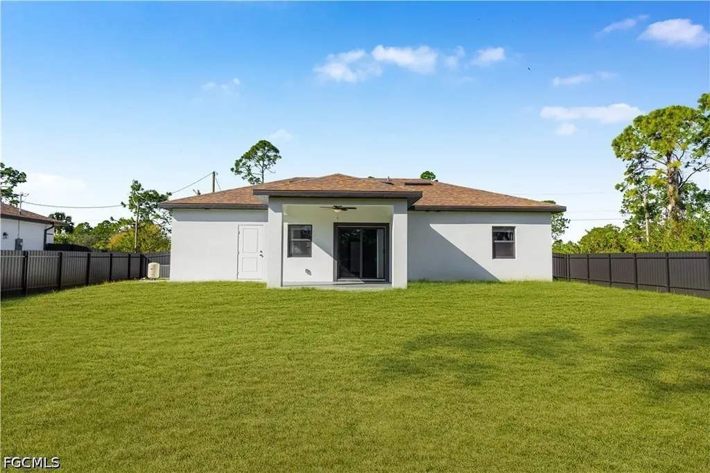 747 Roma Avenue S Lehigh Acres FL 33974