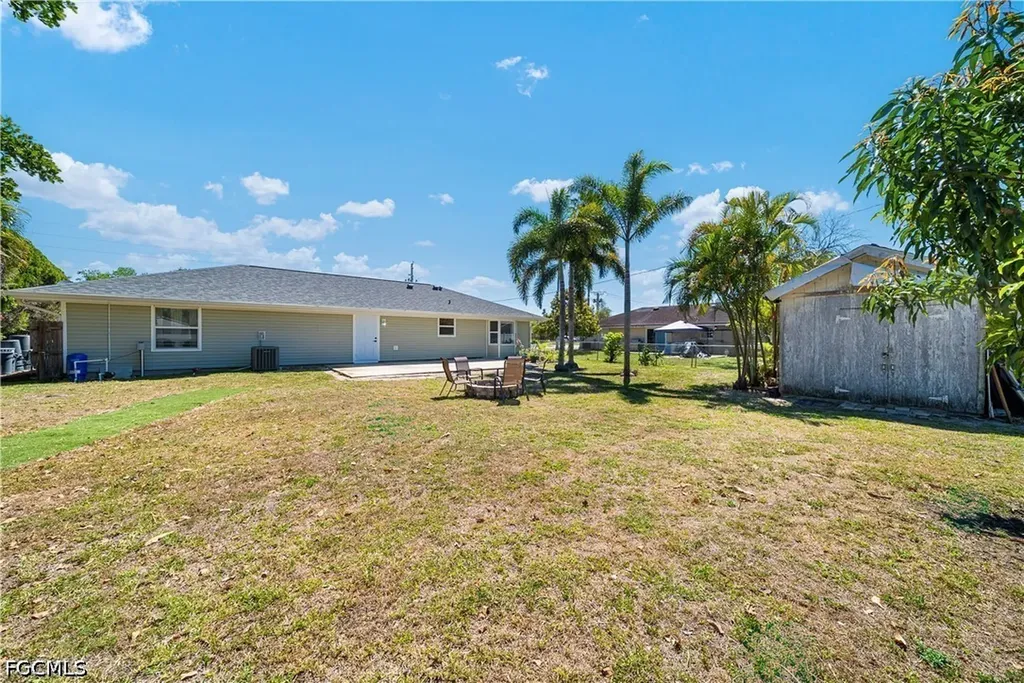 2335 50th Terrace SW Naples FL 34116