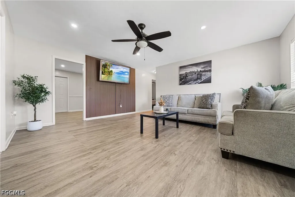 2335 50th Terrace SW Naples FL 34116