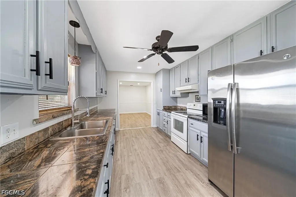 2335 50th Terrace SW Naples FL 34116