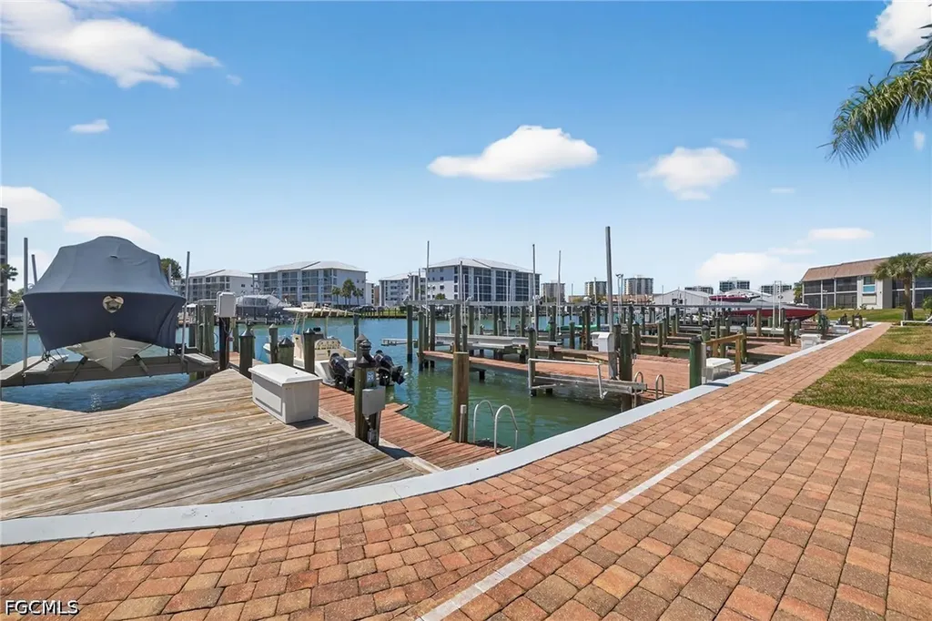 200 Lenell Road Fort Myers Beach FL 33931
