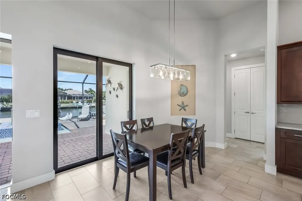 1833 SW 49th Terrace Cape Coral FL 33914