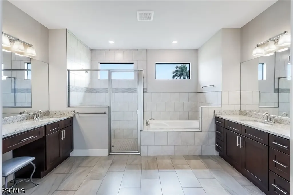 1833 SW 49th Terrace Cape Coral FL 33914