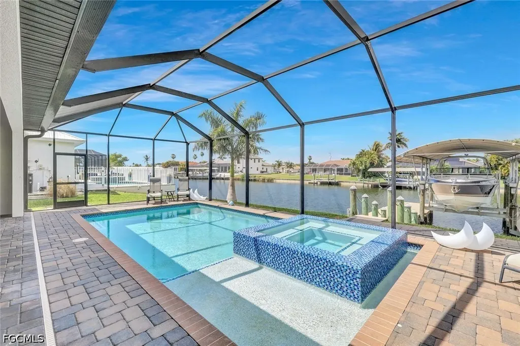 1833 SW 49th Terrace Cape Coral FL 33914