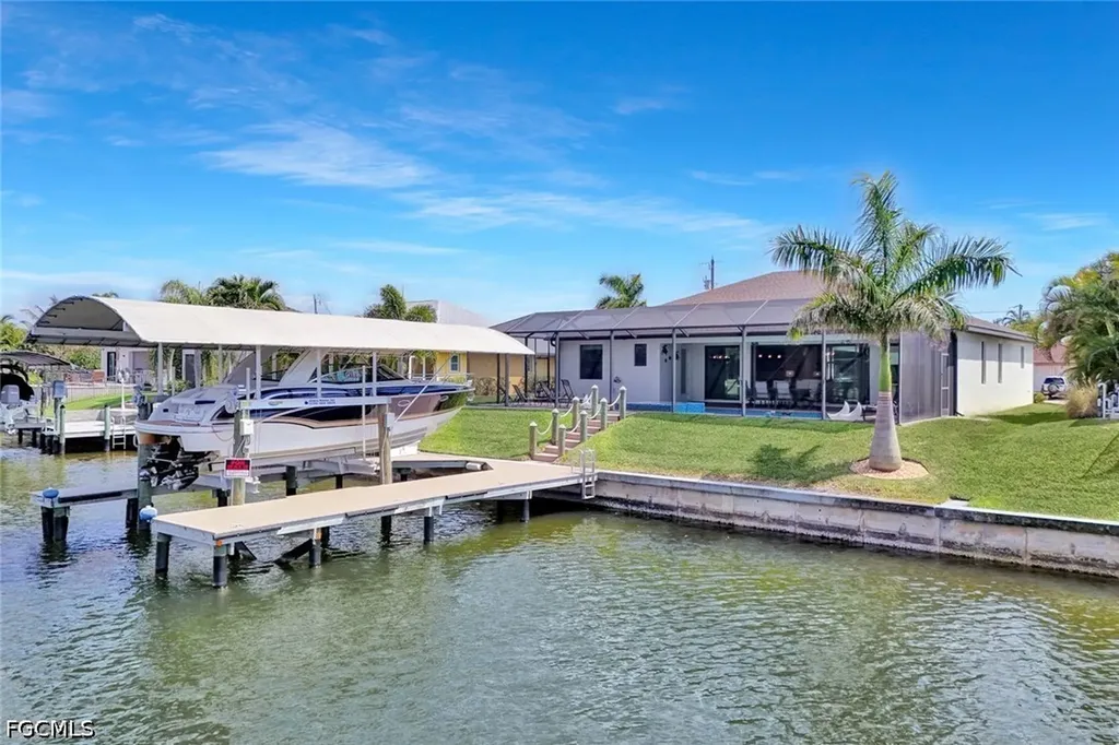1833 SW 49th Terrace Cape Coral FL 33914