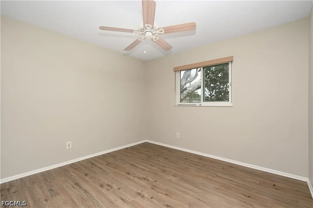 1318 SE 14th Street Cape Coral FL 33990