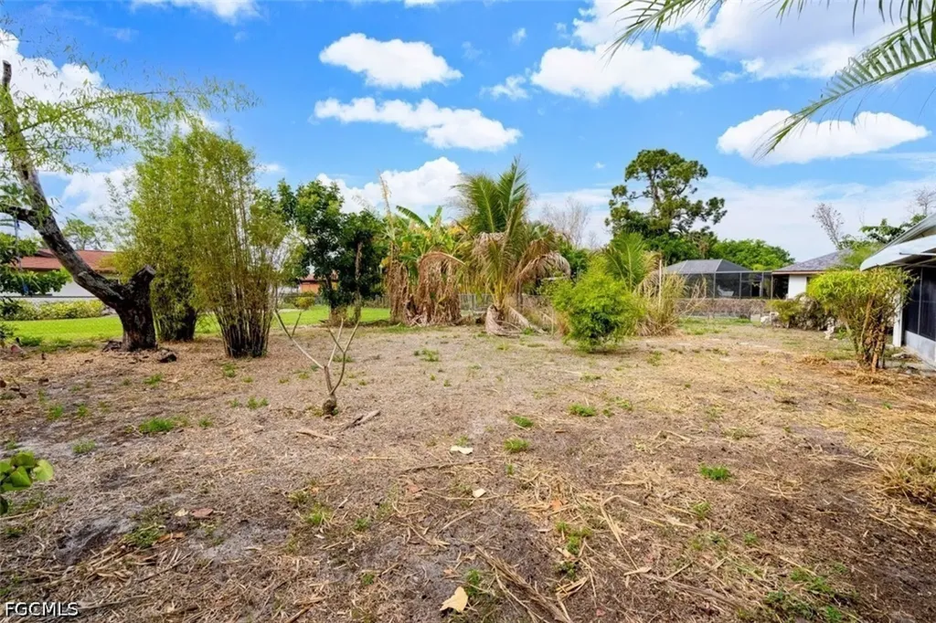 1318 SE 14th Street Cape Coral FL 33990