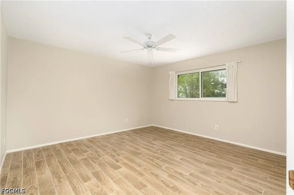 1318 SE 14th Street Cape Coral FL 33990