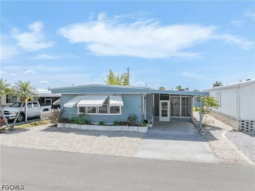 3448 Celestial Way North Fort Myers FL 33903