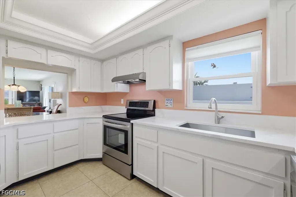 4231 SE 19th Place Cape Coral FL 33904