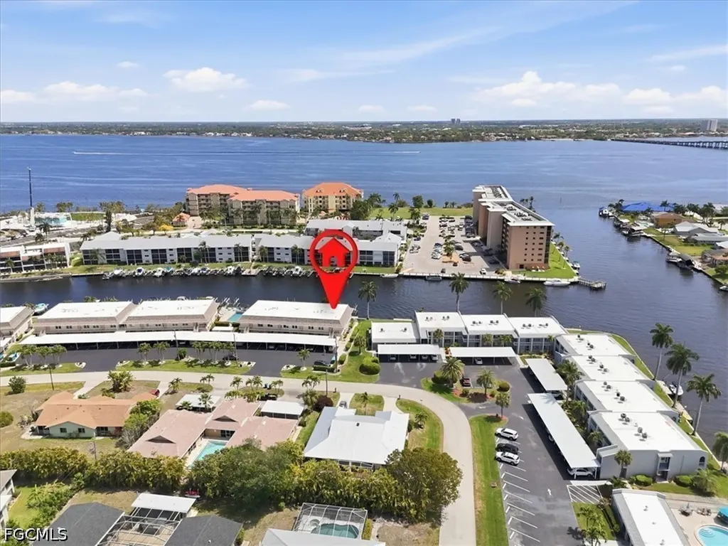 4231 SE 19th Place Cape Coral FL 33904