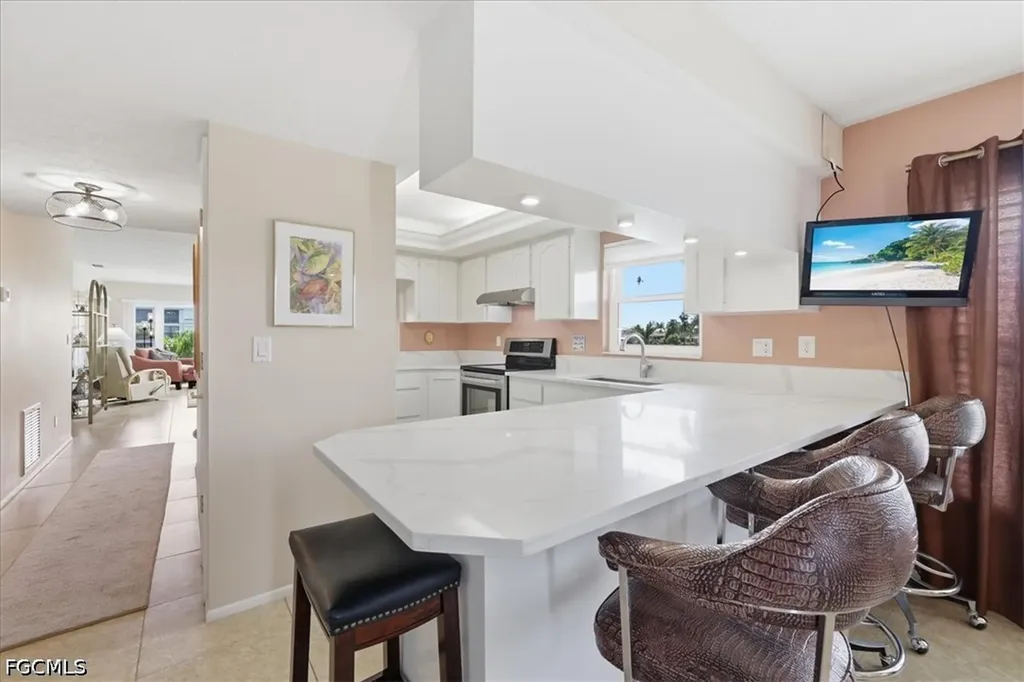 4231 SE 19th Place Cape Coral FL 33904