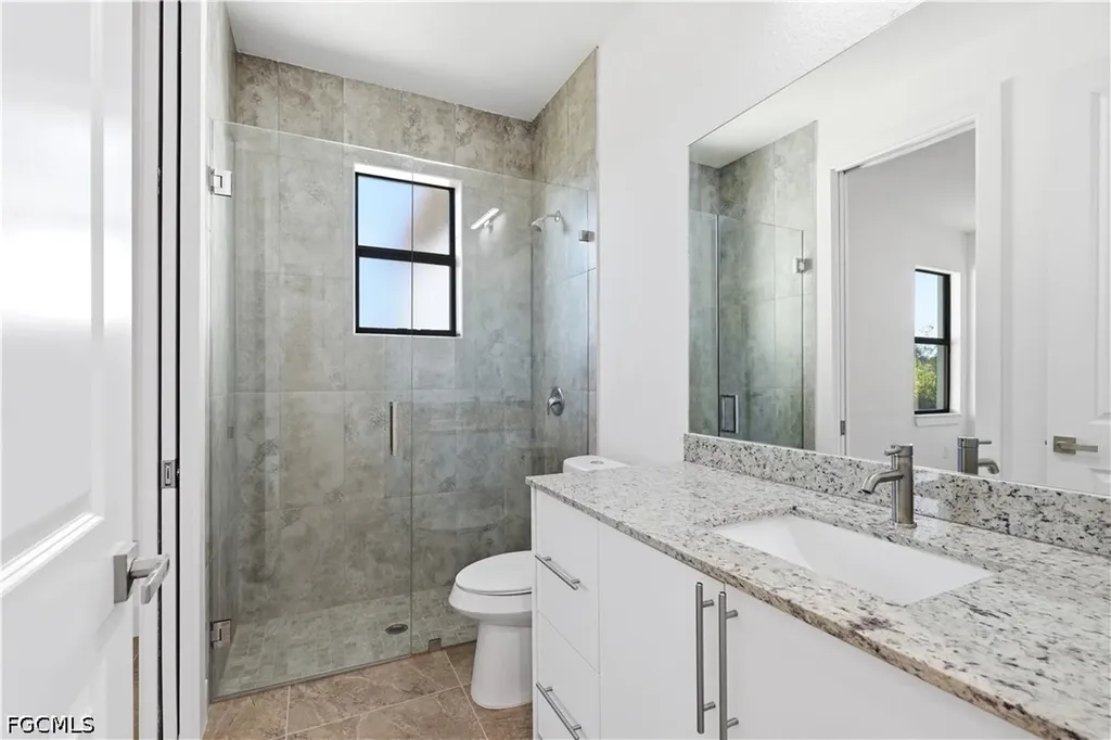 1119 NW 28th Place Cape Coral FL 33993