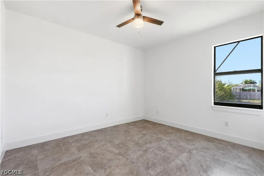 1119 NW 28th Place Cape Coral FL 33993