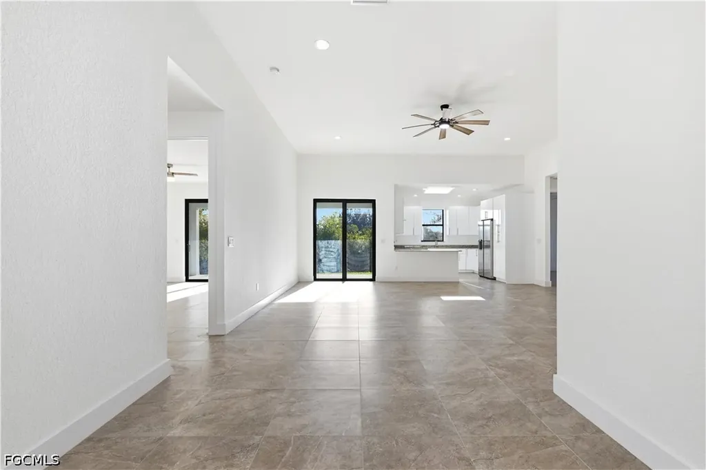 1119 NW 28th Place Cape Coral FL 33993