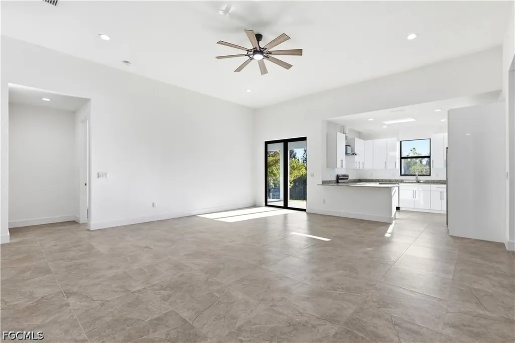 1119 NW 28th Place Cape Coral FL 33993