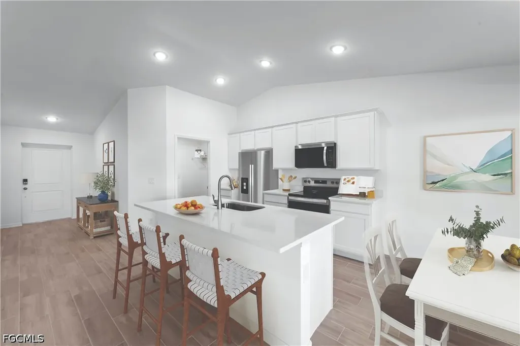 2825 NE 2nd Place Cape Coral FL 33909