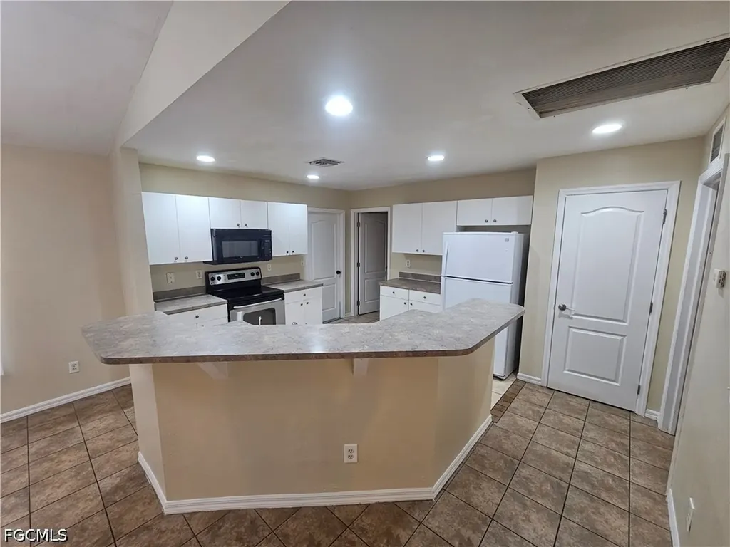 744 Burns Avenue S Lehigh Acres FL 33974