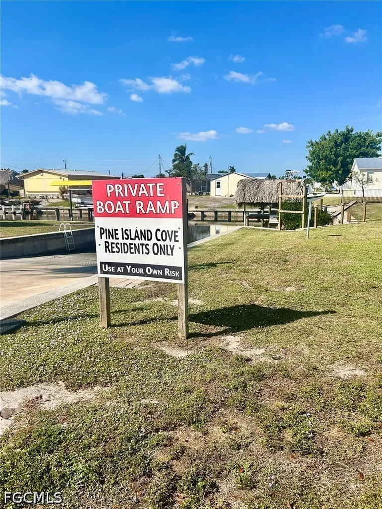 4940 Pinfish Lane St. James City FL 33956