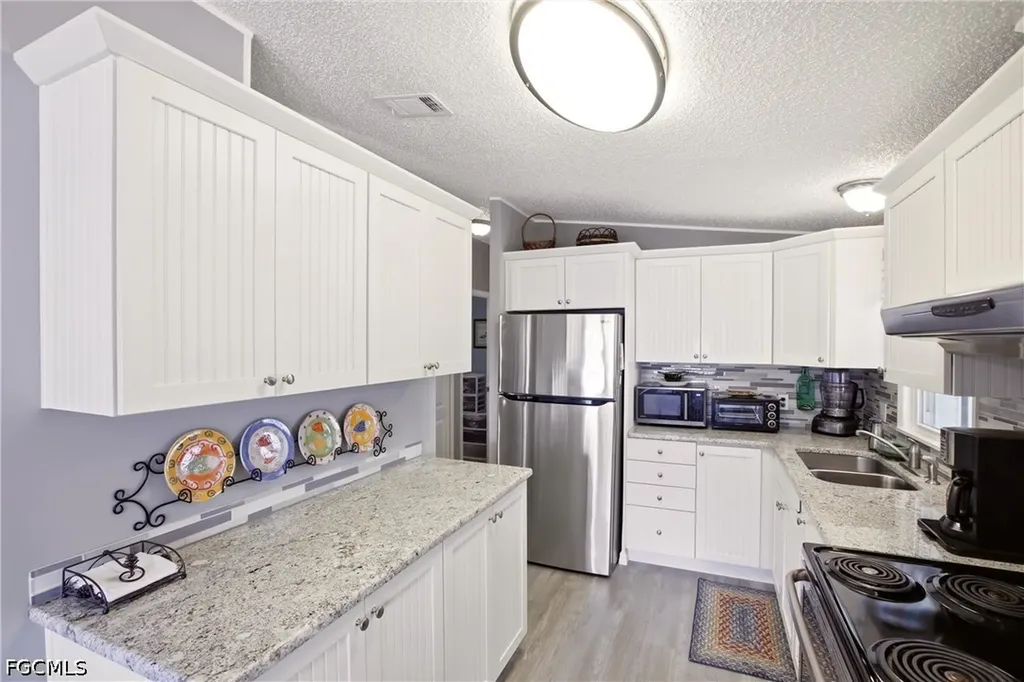 4940 Pinfish Lane St. James City FL 33956