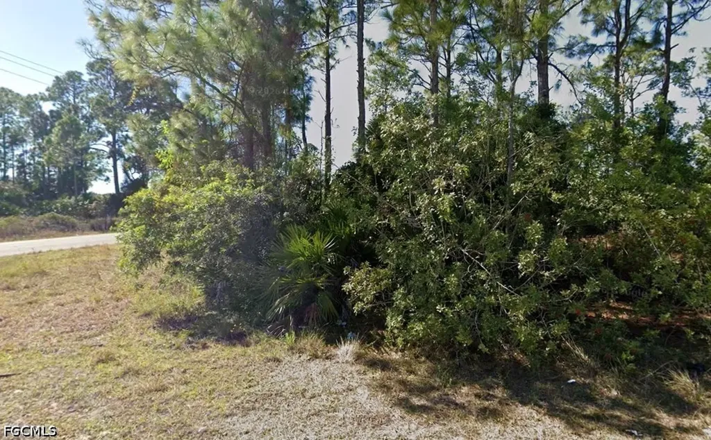 1112 Gunby Avenue S Lehigh Acres FL 33974