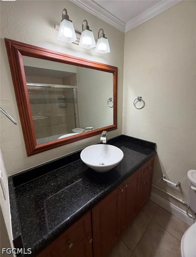 4513 SW 8th Court Cape Coral FL 33914