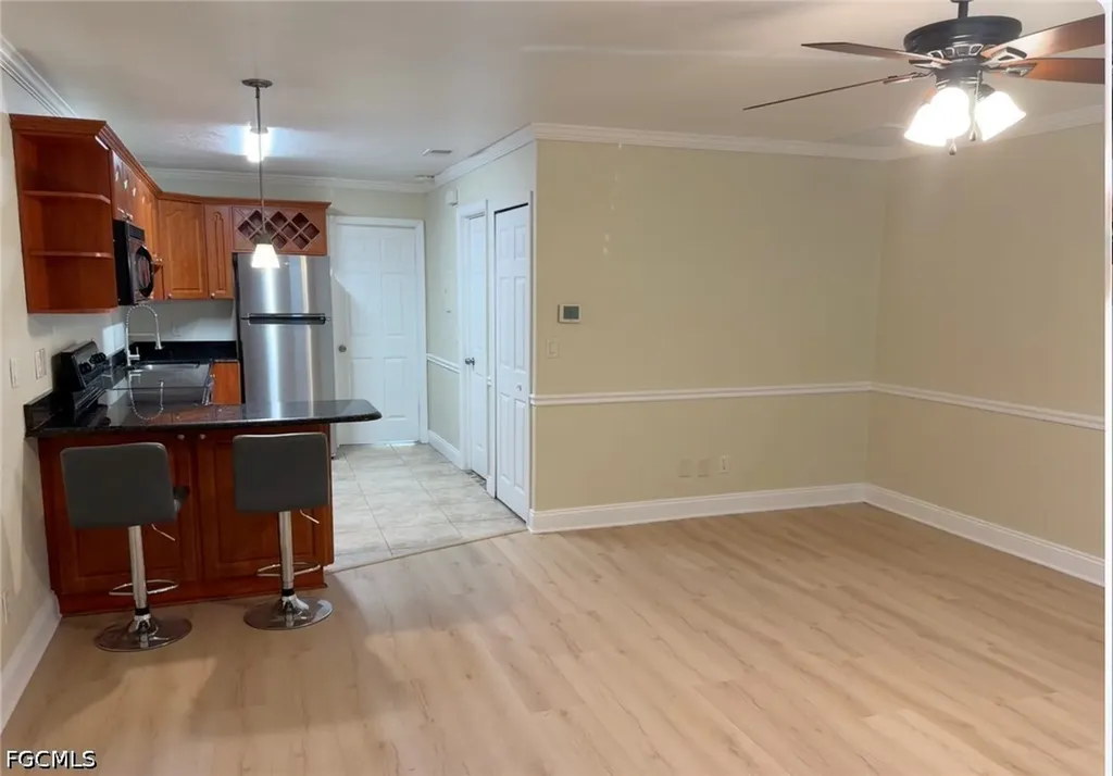 4513 SW 8th Court Cape Coral FL 33914