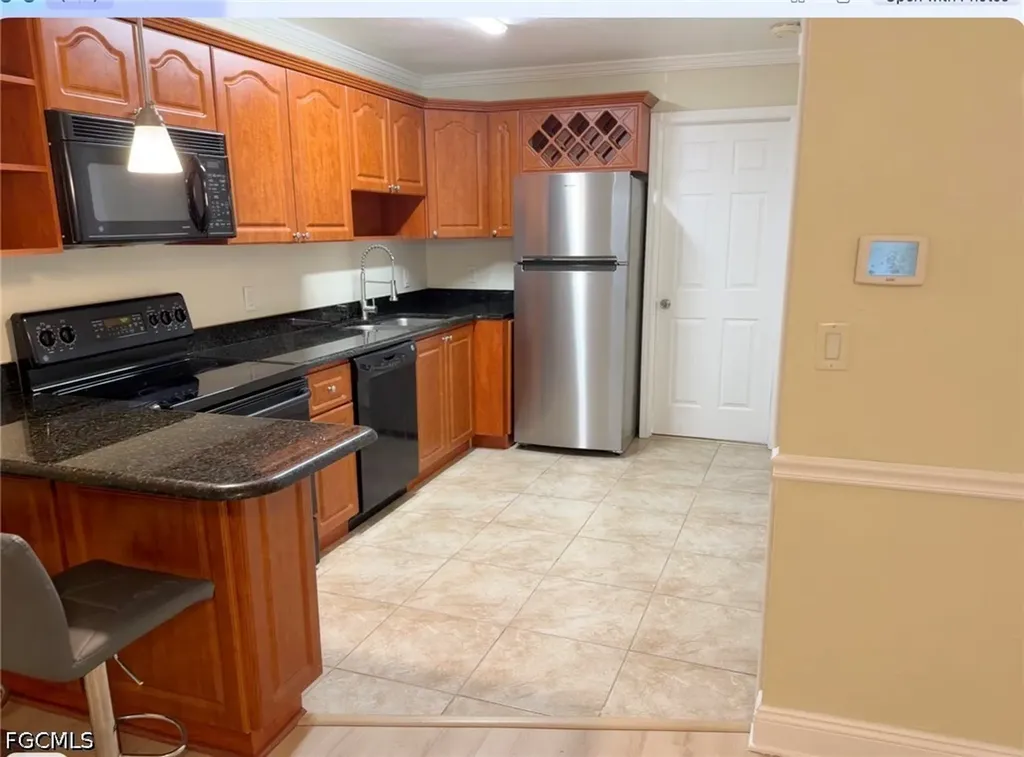 4513 SW 8th Court Cape Coral FL 33914