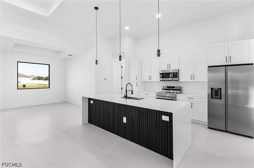 417 SW 23rd Terrace Cape Coral FL 33991