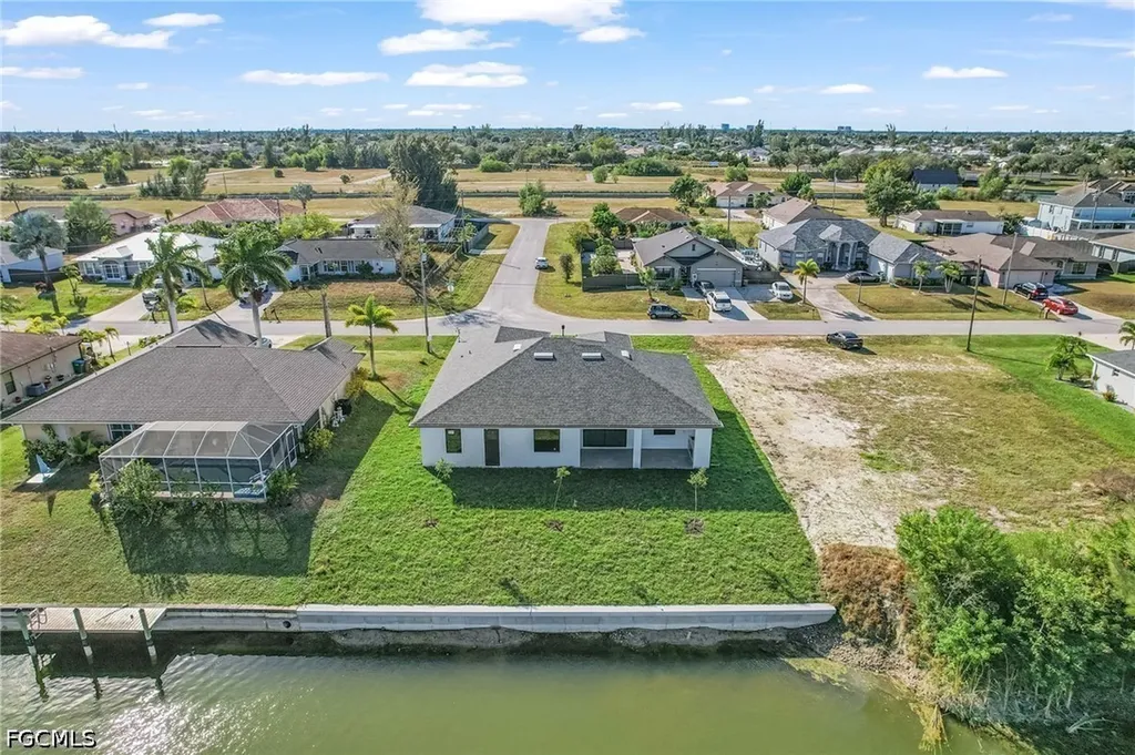 417 SW 23rd Terrace Cape Coral FL 33991