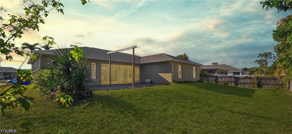 17565 Phlox Drive Fort Myers FL 33967